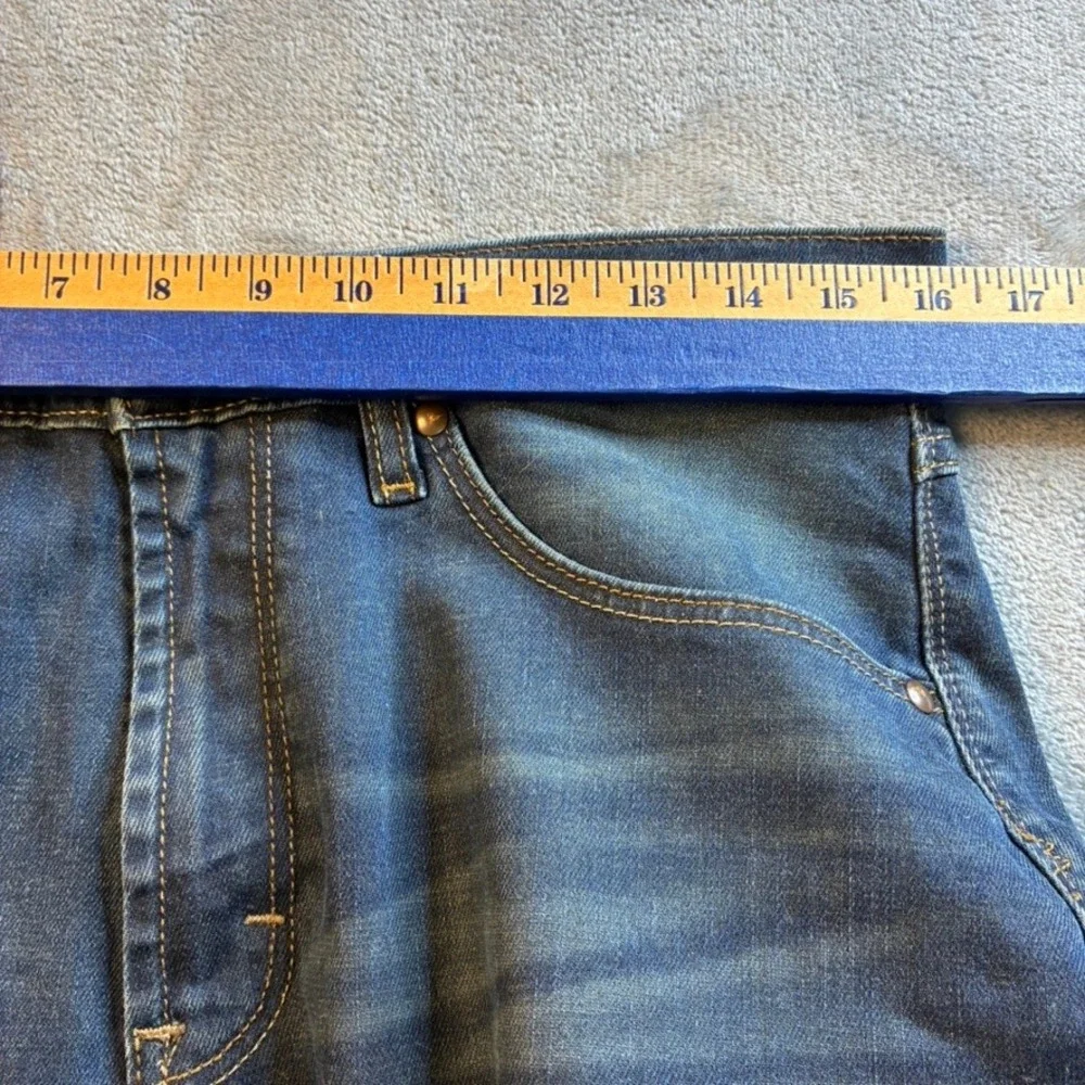 Wrangler Five Star Premium Athletic Fit Jeans Mens 32x32 Medium Wash Straight